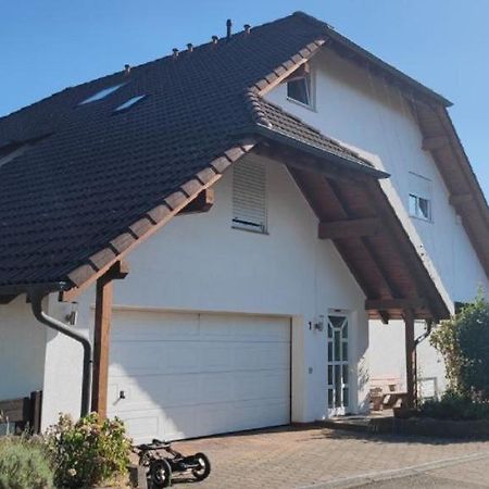 Einzimmerwohnung Mit Parkplatz Ohne Kueche Bischweier Екстер'єр фото